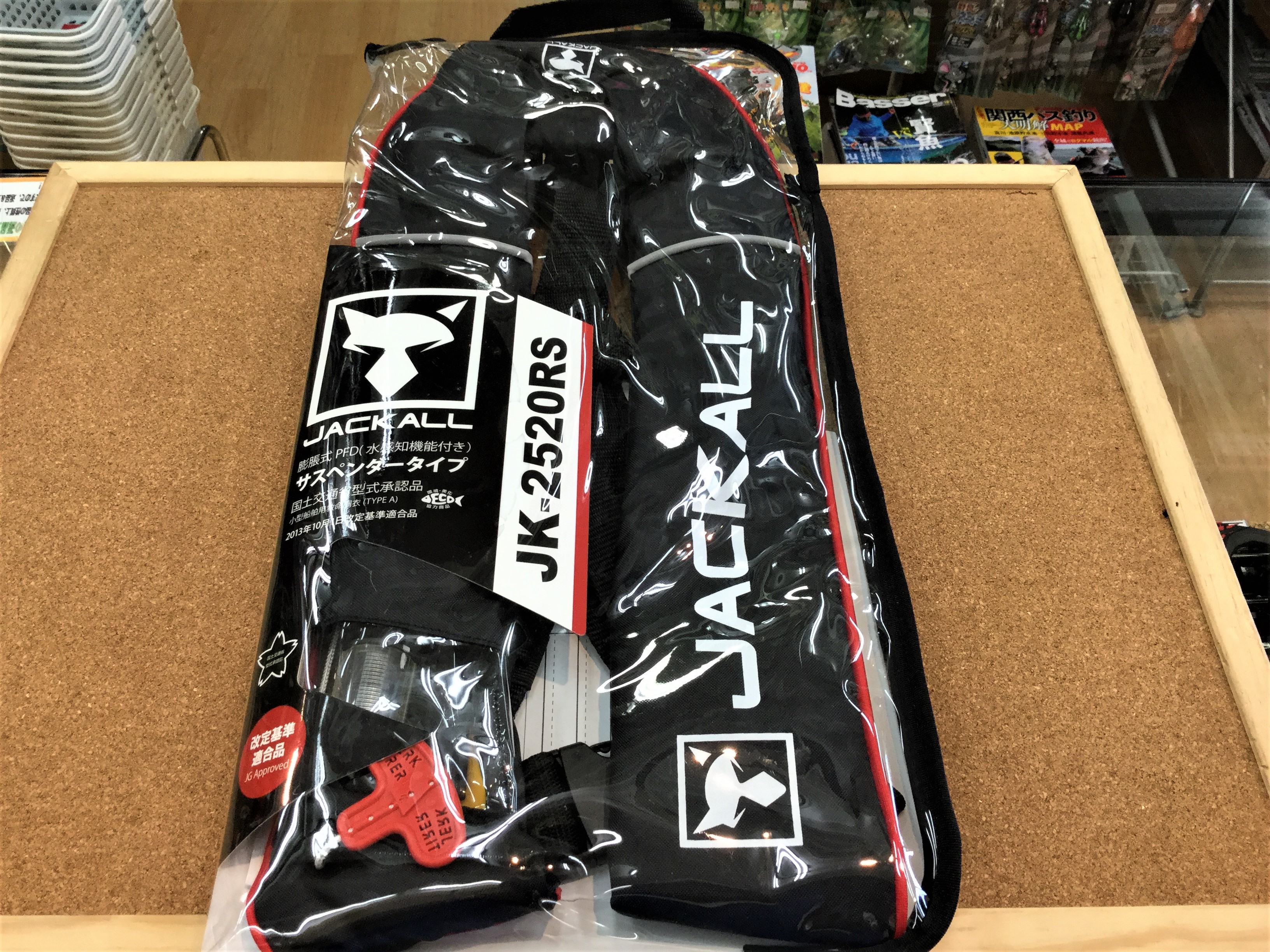 狭山店 製品入荷情報 ジャッカル ｊｋ２５２０ｒｓ ブラック レッド再入荷 バークレー ホロベリーフィンテール３インチ チャートリュースバック再 入荷 などが 入荷しました 狭山店 大阪で釣具買取の専門店 釣具販売のつりどうぐ一休