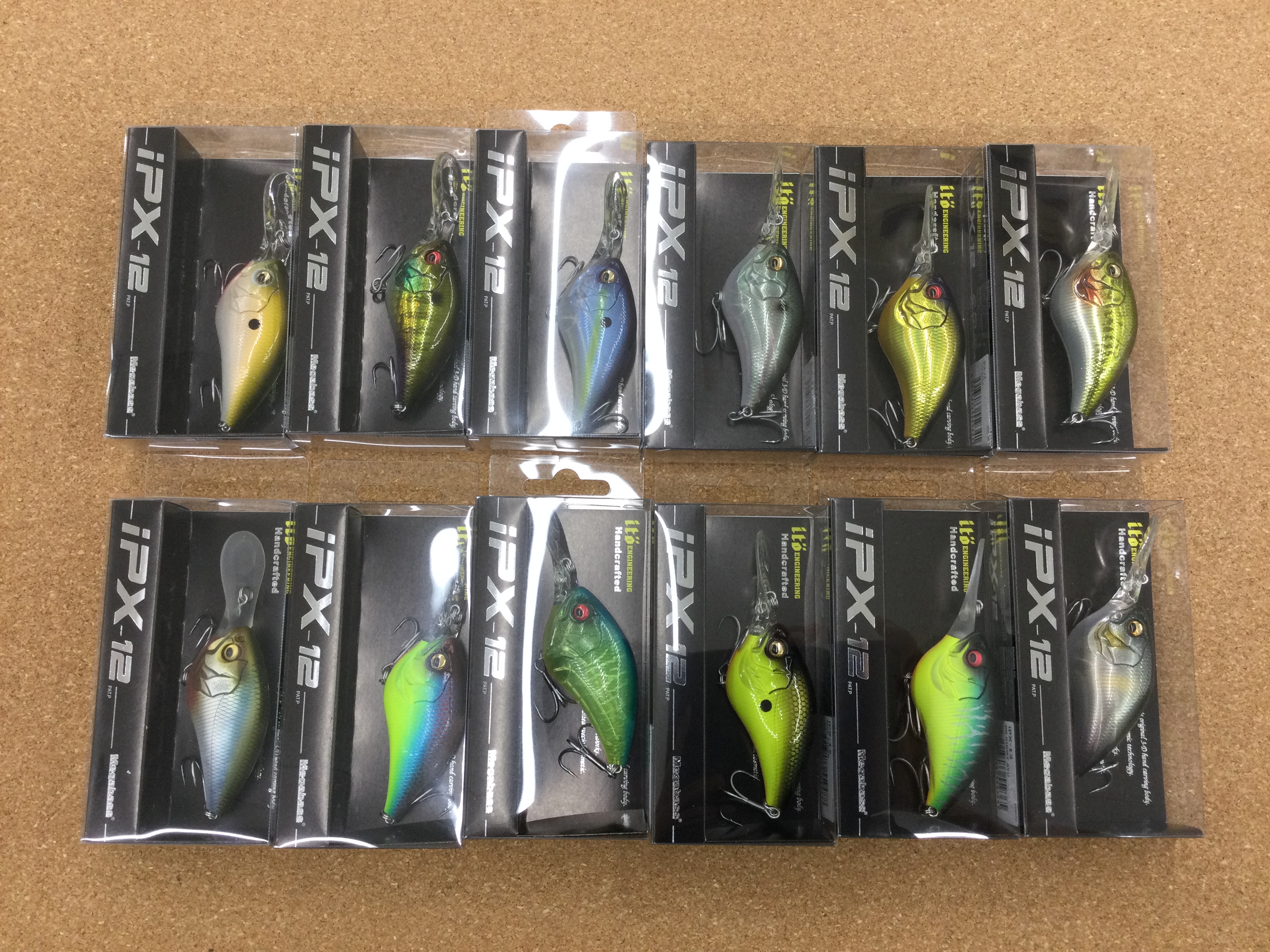 滋賀守山店 新製品入荷情報 メガバス IPX－12・IPX－16、ハイドアップ