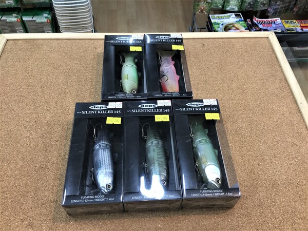 狭山店【新製品入荷情報】第２弾！「ｄｅｐｓ　〇ＮＥＷサイレントキラー１４５（５色新入荷）〇スリップヘッドジグ　１／４ｏｚ（１０色新入荷）・５／８ｏｚ（１０色新入荷）〇マツラバ　１／４ｏｚ（６色新入荷）・３／８ｏｚ（６色新入荷）などが、入荷しました！」（狭山店）サムネイル