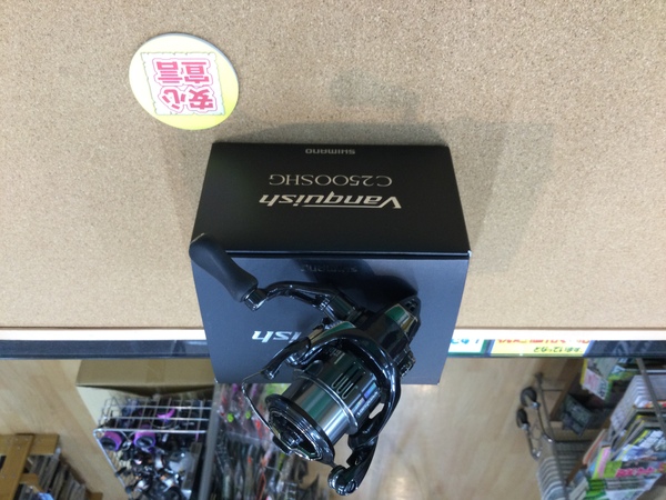 狭山店　本日の釣具買取商品　第３弾！「シマノ　１９ヴァンキッシュ　C２５００ＳＨＧ＆シマノ　バンタム　１７０Ｍｰ２＆シマノ　１７エクスプライド　〇２６４ＵＬｰ２（美品）〇２６６Ｌ-２（美品）などが、買取入荷しました！」（狭山店）サムネイル