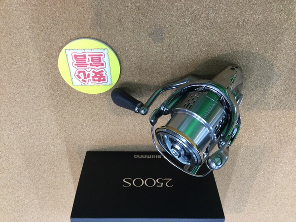 狭山店　本日の釣具買取商品　第２弾！「シマノ　１８ステラ　２５００Ｓ＆シマノ　１８ワールドシャウラ　２７０１ＦＦ-２などが、買取入荷しました！」（狭山店）サムネイル