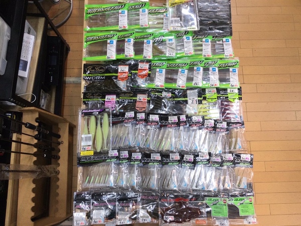 【最新釣具買取情報】「人気メーカーのワーム多数！」買取り入荷致しました。（つりどうぐ一休　葛の葉店）サムネイル