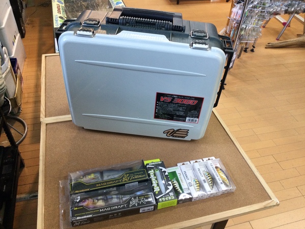 【最新釣具買取情報☆第２弾☆】「人気メーカールアー＆ＢＯＸ」買取り入荷致しました。（つりどうぐ一休　葛の葉店）サムネイル