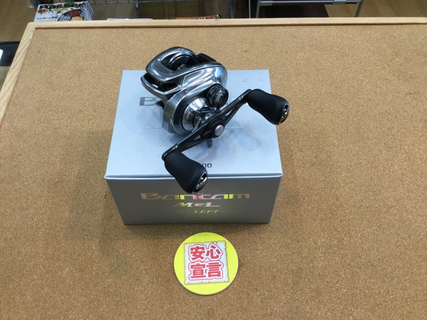 狭山店　本日の釣具買取商品　第４弾！「シマノ　１８バンタムＭＧＬ  ＨＧ（左）が、買取入荷しました！」（狭山店）サムネイル