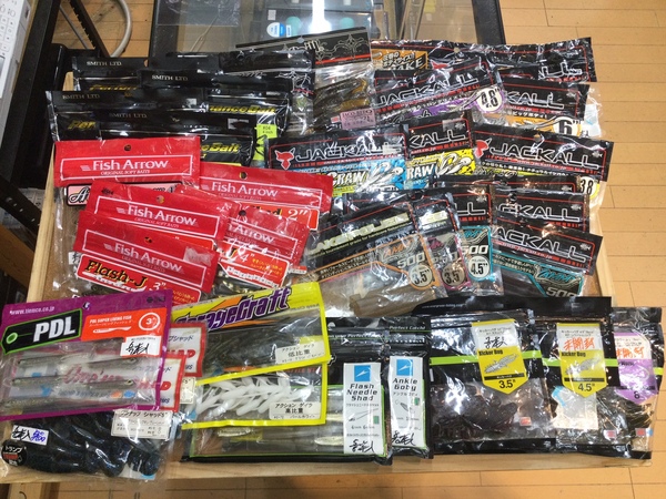 【最新釣具買取情報☆第３弾☆】「人気メーカーのワーム多数！」買取り入荷致しました。（つりどうぐ一休　葛の葉店）サムネイル