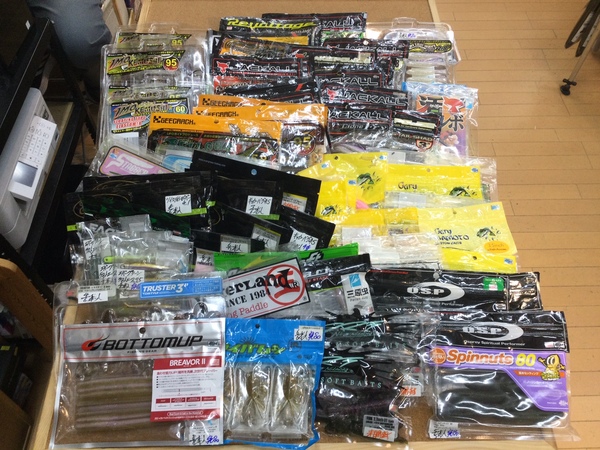 【最新釣具買取情報】「人気メーカーワームを多数！」買取り入荷致しました。（つりどうぐ一休　葛の葉店）サムネイル