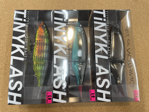 【☆製品入荷情報☆りんくうシークル店】「DRT×RADSENSE タイニークラッシュ LOW」入荷致しました！サムネイル
