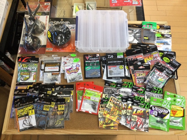 【最新釣具買取情報】「人気メーカーの小物類多数！」買取り入荷致しました。（つりどうぐ一休　葛の葉店）サムネイル