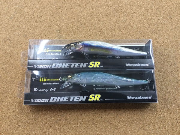 葛の葉店【新製品入荷情報】「メガバス ヴィジョンワンテンＳＲ（未入荷色）ランカーランチＢＯＸ ○ＭＲ３０２０ＮＤＤＭ（新入荷） ○ＭＲ２０１０ＮＤＤＭ（新入荷）」が入荷いたしました！（葛の葉店）サムネイル