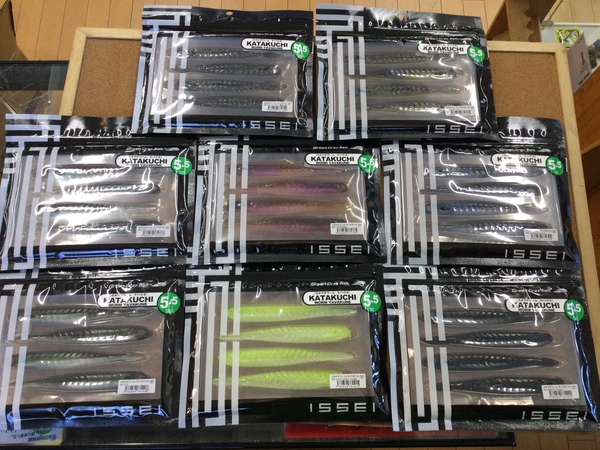 【新製品入荷情報☆第４弾☆】「一誠 カタクチワームヤバクネ５.５インチ（再入荷）沈み蟲 ＃１.８インチ/２.２インチ/２.６インチ/３.２インチ（オリカラ再入荷）」が入荷いたしました！（葛の葉店）サムネイル