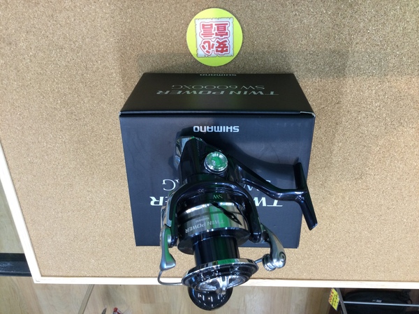 狭山店　本日の釣具買取商品！「シマノ　２１ツインパワーＳＷ　６０００ＸＧ（超美品）が、買取入荷しました！」（狭山店）サムネイル