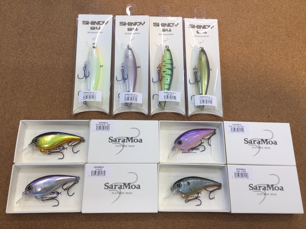 【新製品入荷情報☆第３弾☆】「レヴォニック 　サラモア（新色）、シンディ９４ＳＦーＳ（新色）」が入荷いたしました！（葛の葉店）サムネイル