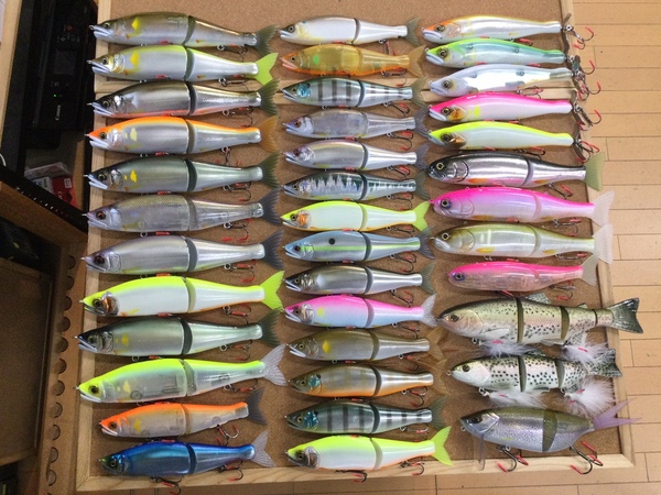 【最新釣具買取情報】「人気メーカーのビッグベイト多数！」買取り入荷致しました。（つりどうぐ一休　葛の葉店）サムネイル