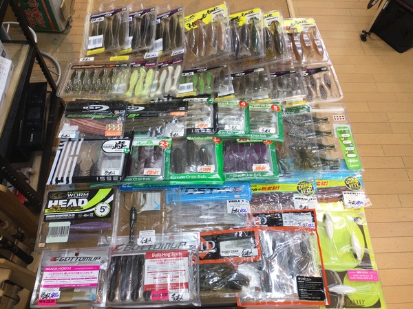 【最新釣具買取情報☆第３弾☆】「人気の中古ワームを多数！！」買取り入荷致しました。（つりどうぐ一休　葛の葉店）サムネイル