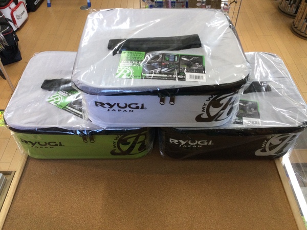 【新製品入荷情報】「ＲＹＵＧＩ アイテムバッグⅢダブル（新製品）」が入荷いたしました！（葛の葉店）サムネイル