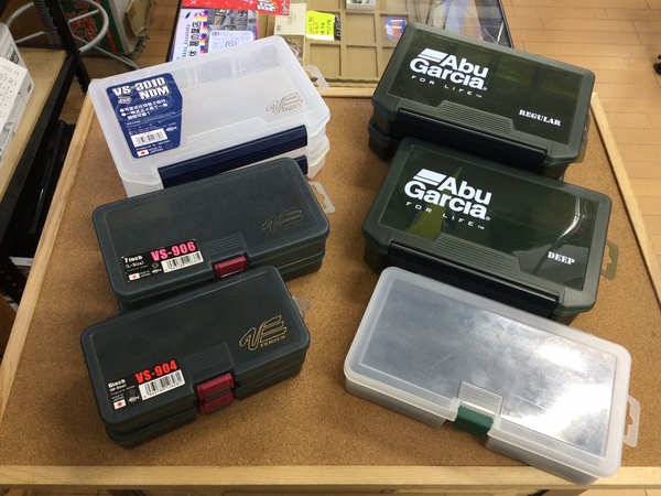 【最新釣具買取情報☆第２弾☆】「人気メーカーのＢＯＸ類」買取り入荷致しました。（つりどうぐ一休　葛の葉店）サムネイル