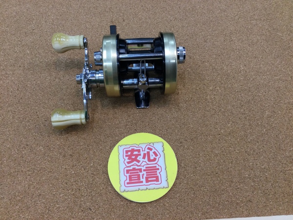 狭山店　本日の釣具買取商品　第６弾！「アブ　アンバサダー２５００Ｃ　シャンパンゴールド（レア！）が、買取入荷しました！」（狭山店）サムネイル