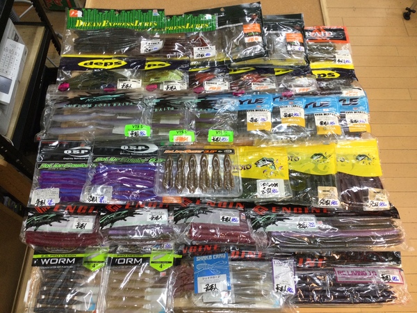 【最新釣具買取情報☆第２弾☆】「人気メーカーのワーム多数！」買取り入荷致しました。（つりどうぐ一休　葛の葉店）サムネイル