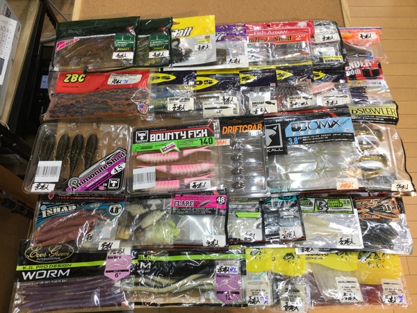【最新釣具買取情報】「人気メーカーのワーム多数！」買取り入荷致しました。（つりどうぐ一休　葛の葉店）サムネイル