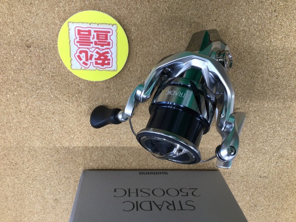 【本日の買取情報】　レジットデザイン　ワイルドサイド ＷＳＣ６０ＭＬ－５、シマノ ２３ストラディック２５００ＳＨＧ　買取入荷致しました！（寝屋川店）サムネイル