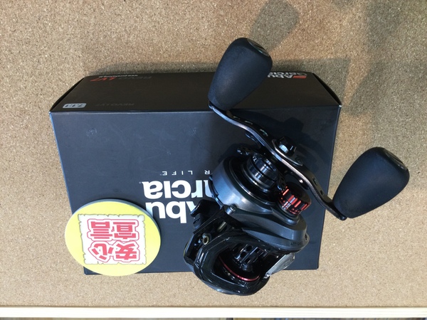 狭山店　本日の釣具買取商品　第２弾！「アブガルシア　１７ＲＥＶＯ　ＬＶ７（右）が、買取入荷しました！」（狭山店）サムネイル