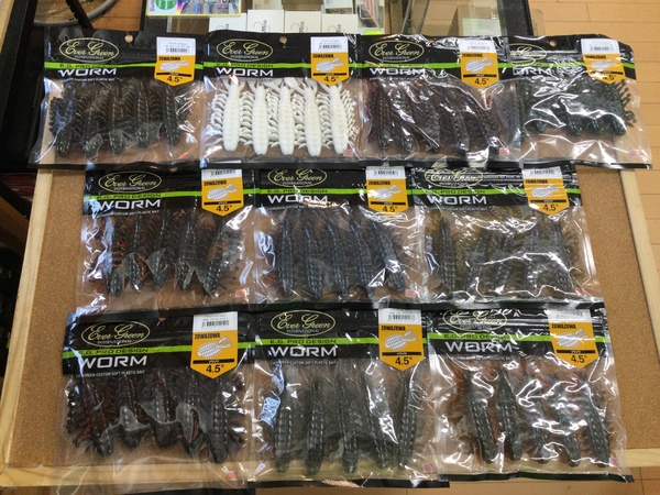 【新製品入荷情報】「エバーグリーン　ゾワゾワ４.５インチ（新製品）」が入荷いたしました！（葛の葉店）サムネイル