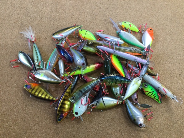 【最新釣具買取情報☆第４弾☆】「人気メーカーのルアー多数！」買取り入荷致しました。（つりどうぐ一休　葛の葉店）サムネイル