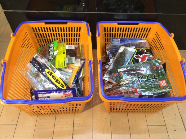 【最新釣具買取情報☆第４弾☆】「人気メーカーのワーム多数！」買取り入荷致しました。（つりどうぐ一休　葛の葉店）サムネイル