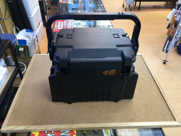 【最新釣具買取情報☆第５弾☆】「人気メーカーのタックルボックス！」買取り入荷致しました。（つりどうぐ一休　葛の葉店）サムネイル