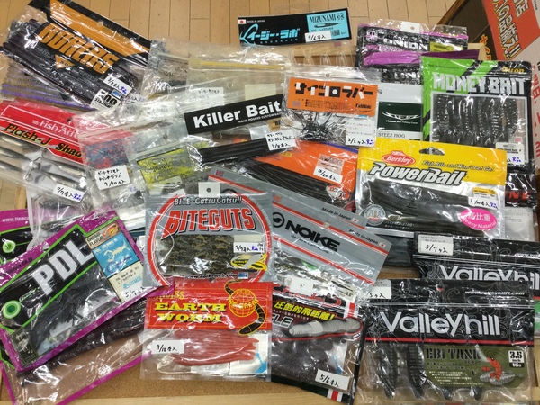 【最新釣具買取情報】「人気メーカーのワーム多数！」買取り入荷致しました。（つりどうぐ一休　葛の葉店）サムネイル