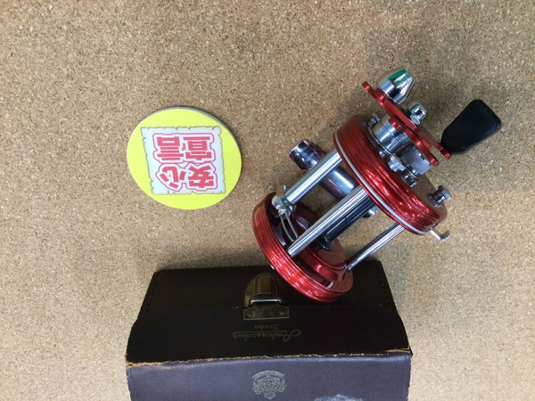 狭山店　本日の釣具買取商品　第２弾！「アブガルシア　アンバサダー　６０００　レッド（右・美品）が、買取入荷しました！」（狭山店）サムネイル