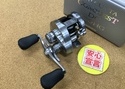 （本日の買取情報☆第２弾☆）　シマノ　２６カルカッタコンクエストＤＣ１００ＨＧ、アブガルシア　レボ５Ｘボルティック ハイギア、各種パーツ　買取入荷致しました！（寝屋川店）サムネイル