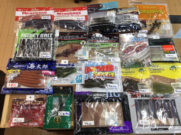 【最新釣具買取情報☆第２弾☆】「人気メーカーのワーム多数！」買取り入荷致しました。（つりどうぐ一休　葛の葉店）サムネイル