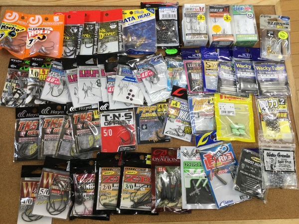 【最新釣具買取情報☆第２弾☆】「人気メーカーの小物類を多数！」買取り入荷致しました。（つりどうぐ一休　葛の葉店）サムネイル