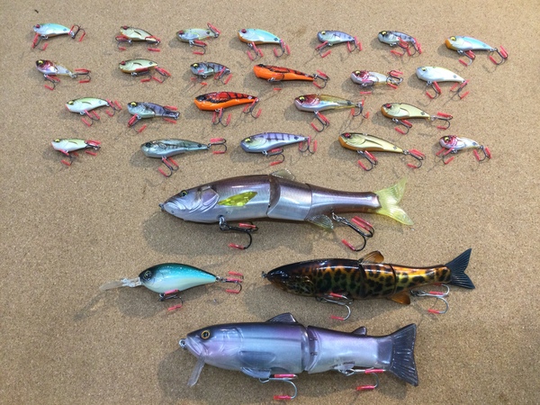 【最新釣具買取情報☆第４弾☆】「人気メーカーのルアー多数！」買取り入荷致しました。（つりどうぐ一休　葛の葉店）サムネイル
