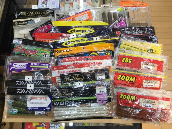 【最新釣具買取情報☆第２弾☆】「有名メーカーのワームを多数」買取り入荷致しました。（つりどうぐ一休　葛の葉店）サムネイル